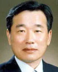 (전직)대학교수, (전직)대학학장인 이주석의 대표 이미지