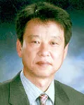 대학교수인 김한수의 대표 이미지
