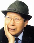 (전직)외무공무원, 소설가인 강신성의 대표 이미지