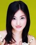 모델인 김지원의 대표 이미지