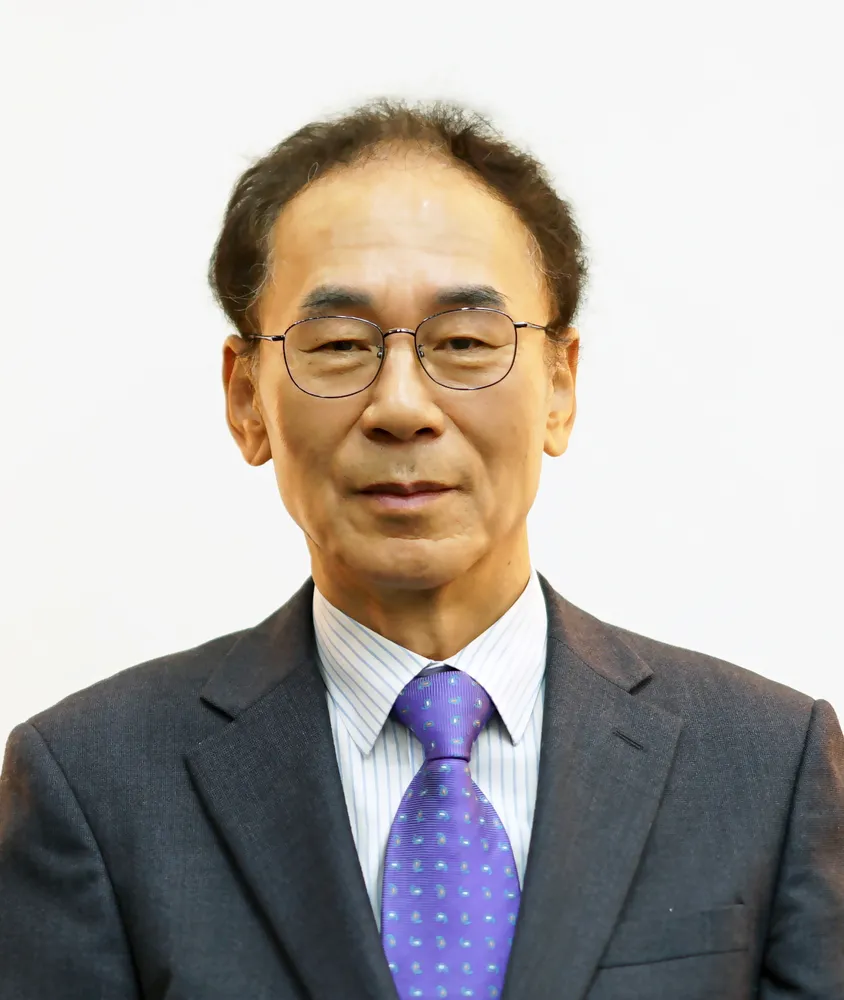 감정평가사인 김덕우의 대표 이미지