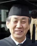 (전직)대학교수인 김기정의 대표 이미지