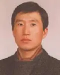 대학교수인 이동하의 대표 이미지