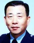 (전직)외무공무원, (전직)공군인 이영하의 대표 이미지