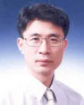 연구인인 김성욱의 대표 이미지