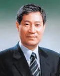 교육공무원인 김홍섭의 대표 이미지