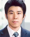 변호사인 윤영균의 대표 이미지