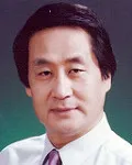 기업대표이사인 김해곤의 대표 이미지