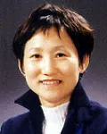 대학교수인 김정신의 대표 이미지