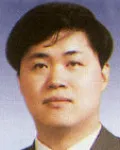 검사인 이수철의 대표 이미지
