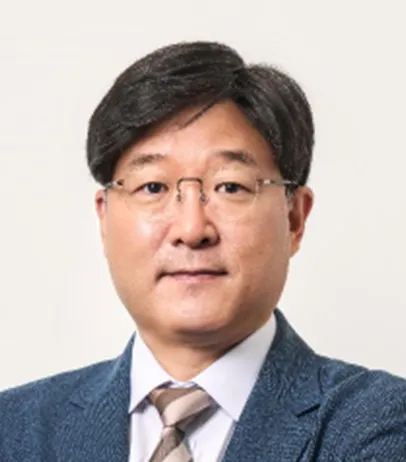 대표변호사인 김철기의 대표 이미지