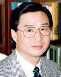 문학평론가, 대학교수인 김욱동의 대표 이미지