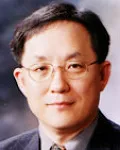 광고인인 신복선의 대표 이미지