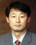 (전직)교육공무원인 엄상현의 대표 이미지
