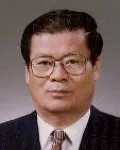 대학교수, (전직)국영기업인, (전직)행정공무원인 김창갑의 대표 이미지