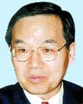 (전직)대학교수, (전직)행정공무원인 김충남의 대표 이미지