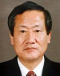 (전직)대학학장, (전직)교육공무원인 홍완표의 대표 이미지