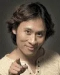연극배우인 윤승준의 대표 이미지