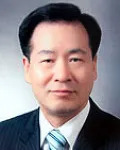 대학교수인 김효전의 대표 이미지