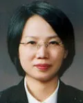 변호사, (전직)검사인 김신희의 대표 이미지