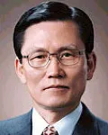(전직)대학교수, (전직)대학총장인 남대극의 대표 이미지