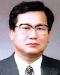 (전직)국영기업인, (전직)행정공무원인 이수만의 대표 이미지