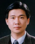 대학교수인 백동현의 대표 이미지