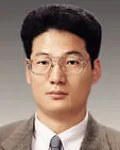 변호사, (전직)판사인 윤기수의 대표 이미지