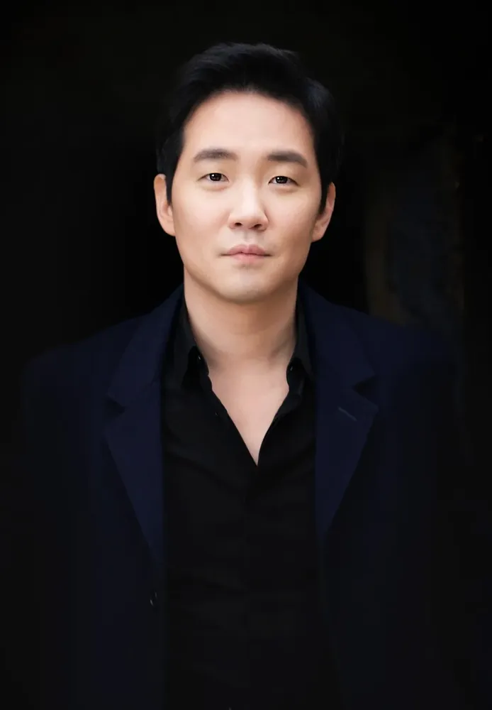 피아노연주가인 임동혁의 대표 이미지