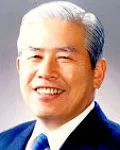 (전직)대학학장, (전직)건축가, (전직)대학교수인 박돈서의 대표 이미지