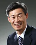 변호사, 변리사, (전직)판사인 정상철의 대표 이미지