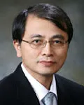 (전직)관리공단인, (전직)기업인인 윤종언의 대표 이미지
