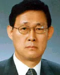 외무공무원인 김두영의 대표 이미지