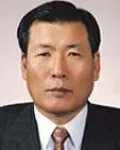 변호사, (전직)검사인 손제복의 대표 이미지