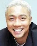 가수인 김영완의 대표 이미지