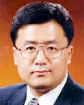 (전직)벤처기업인, (전직)변호사인 홍영규의 대표 이미지