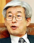 변호사, (전직)정무직공무원, (전직)판사인 송진훈의 대표 이미지