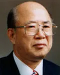 연구인, (전직)대학교수, (전직)행정공무원인 신동완의 대표 이미지
