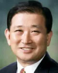 (전직)금융기관단체인인 유용상의 대표 이미지