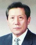 (전직)벤처기업인, (전직)은행인인 신복영의 대표 이미지