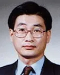 기업인, (전직)은행인인 이중래의 대표 이미지