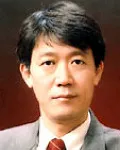 (전직)방송인인 신용진의 대표 이미지