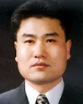 대학교수인 김영우의 대표 이미지