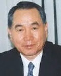 시인, 평론가인 김영진의 대표 이미지