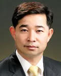 정당인인 김기두의 대표 이미지