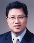 증권인인 신재영의 대표 이미지