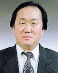 (전직)대학교수인 여중철의 대표 이미지