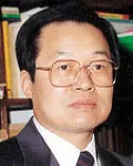 대학교수인 오인탁의 대표 이미지