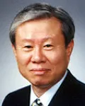 (전직)대학교수인 정타관의 대표 이미지
