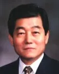 (전직)대학교수, (전직)대학총장, (전직)천문학자인 우종옥의 대표 이미지